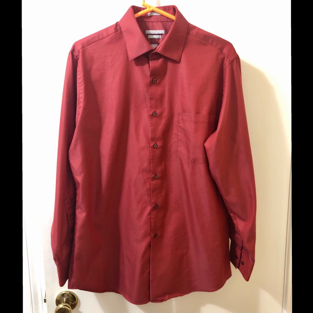 Van Heusen Fitted Pique Wrinkle Free Men’s Shirt